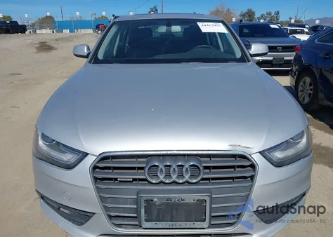 2013 Audi A4 2.0T Premium z USA, uszkodzony, nr VIN WAUBFAFL4DN020210